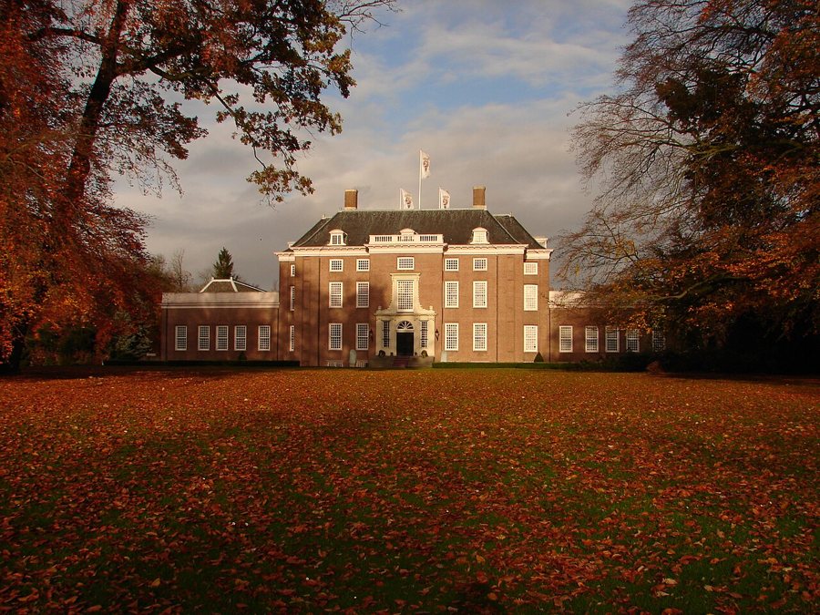 Slot Zeist mit historischer Gartenanlage