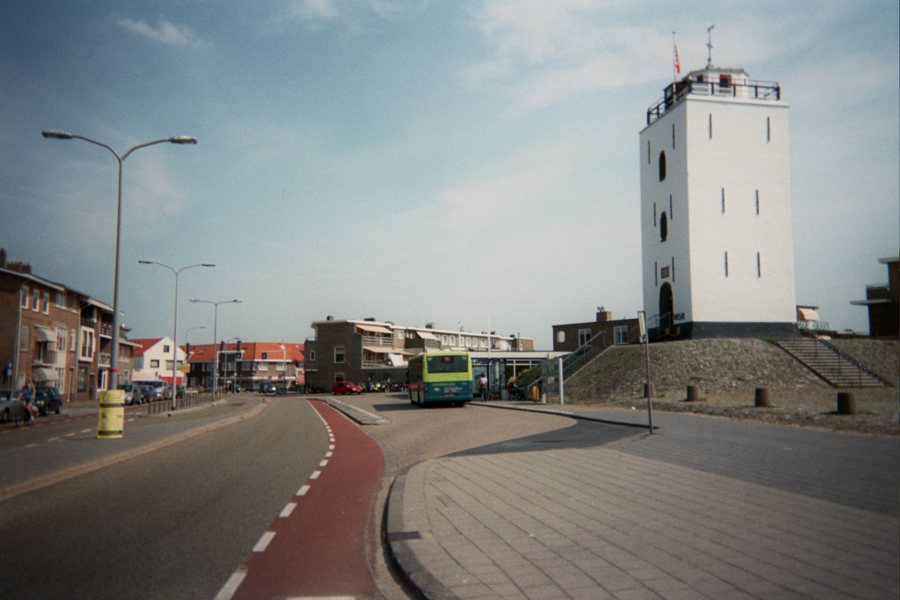 Vuurbaakplein mit dem historischen Leuchtturm in Katwijk