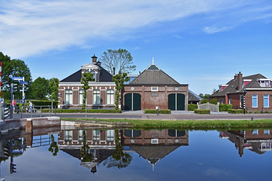 Historisches Gebäude am Kanal in Appelscha