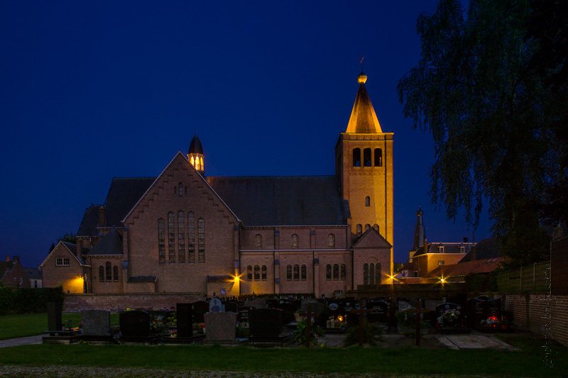 Onze-Lieve-Vrouw van Bijstandkerk in Baarle-Nassau