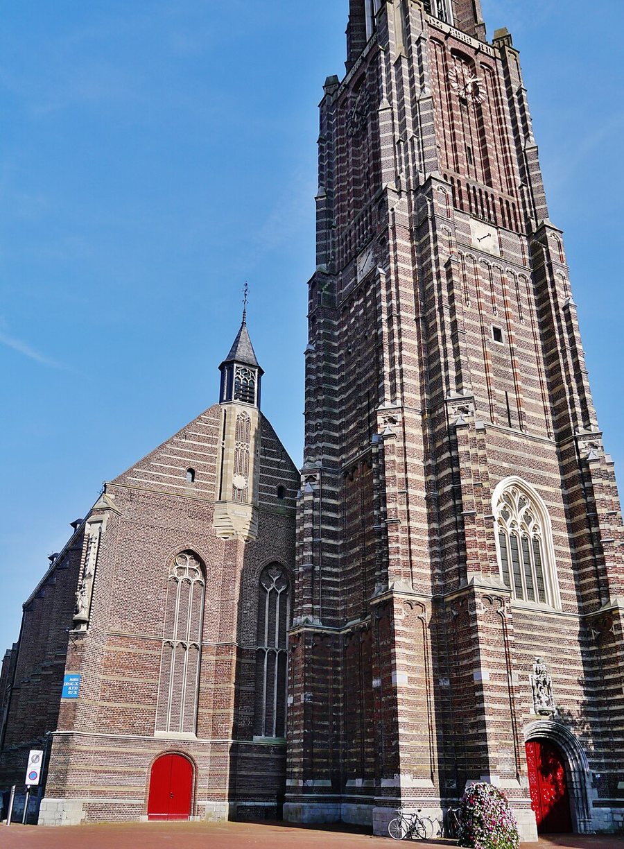 Fassade der Martinuskirche in Weert