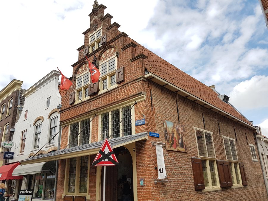 Historisches Waaggebäude der Heksenwaag in Oudewater