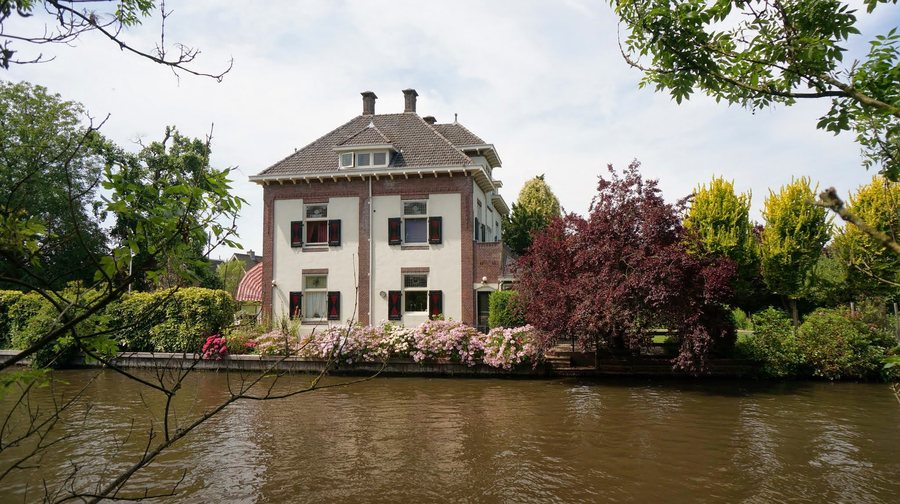File:Straatweg 172, Breukelen, Netherlands - panoramio (18).jpg