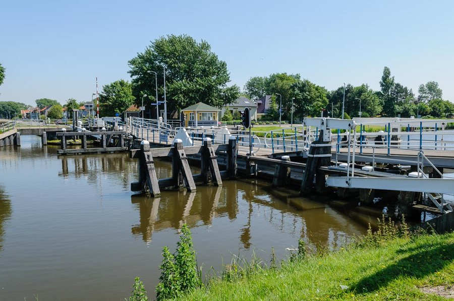 File:Sint-Maartensvlotbrug-MSD-20100623-202939.jpg