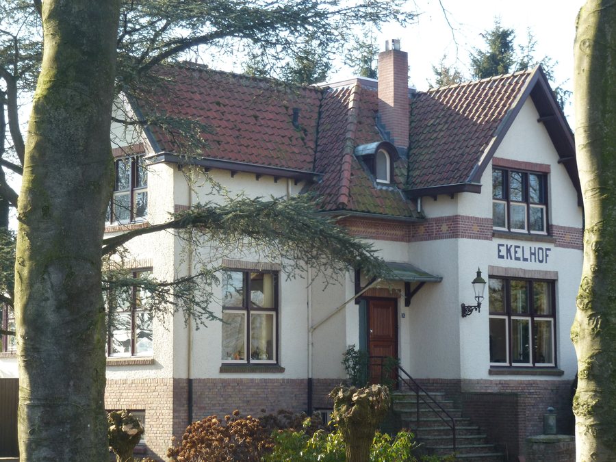 File:Beukenlaan 30, Sterksel (2).JPG