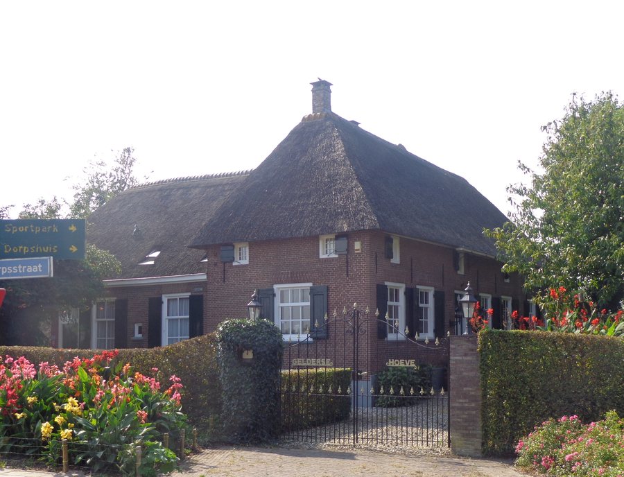 File:Meteren RM Dorpsstraat 4.jpg
