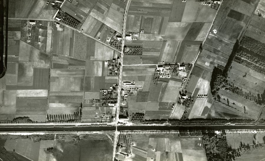 File:NIMH - 2155 072483 - Aerial photograph of Meijel - Roggelsedijk, The Netherlands.jpg