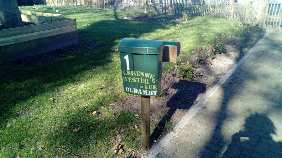 File:1 Ceresweg, Westerlee, Oldambt mailbox, Westerlee (2020) 01.jpg