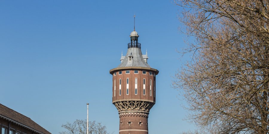 File:Watertoren (Sneek) (d.j.b.) 02.jpg