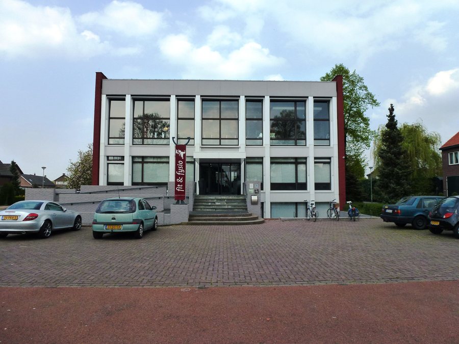 File:Linne (Maasgouw) voormalig gemeentehuis.JPG