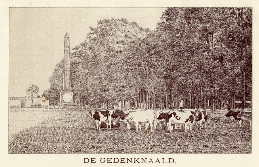 File:HUA-107474-Gezicht op de gedenknaald ter herinnering aan de Slag bij Quatre Bras B aan de Torenlaan te Soestdijk gemeente Baarn uit het zuidoosten.jpg