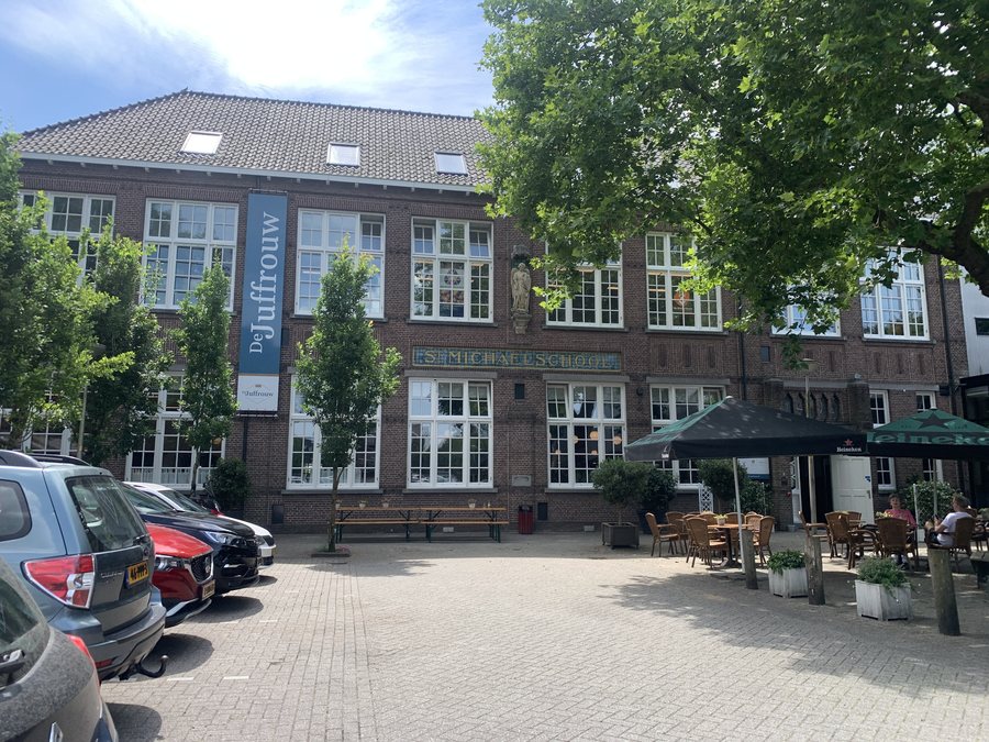 File:Hazerswoude Dorp GM Pieter de Hooghstraat 3 Dorpshuis 04072025.jpg