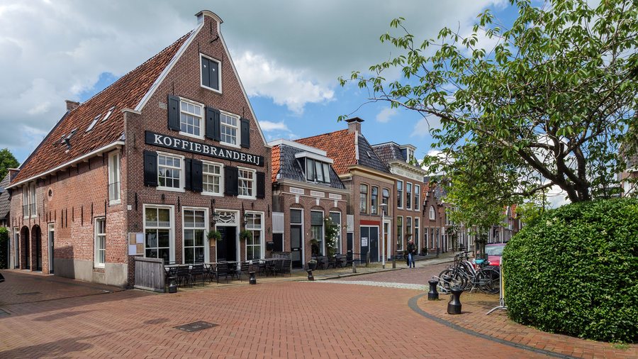 File:Dokkum, Legeweg 5 ff.jpg