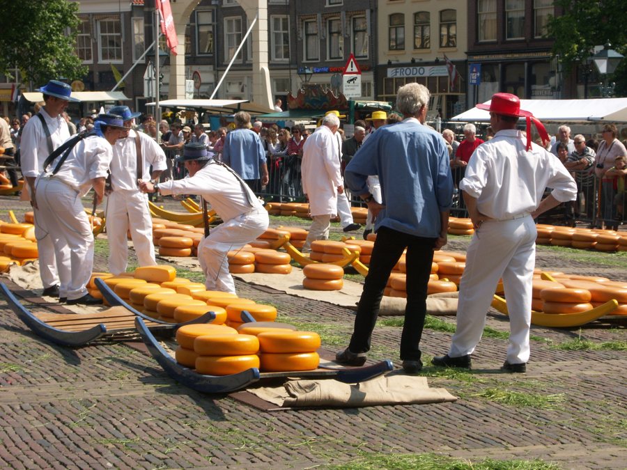 Käseträger auf dem Käsemarkt in Alkmaar